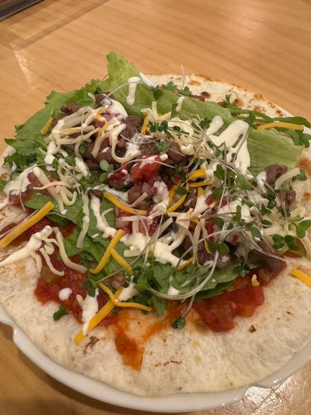 炭焼和牛タコス